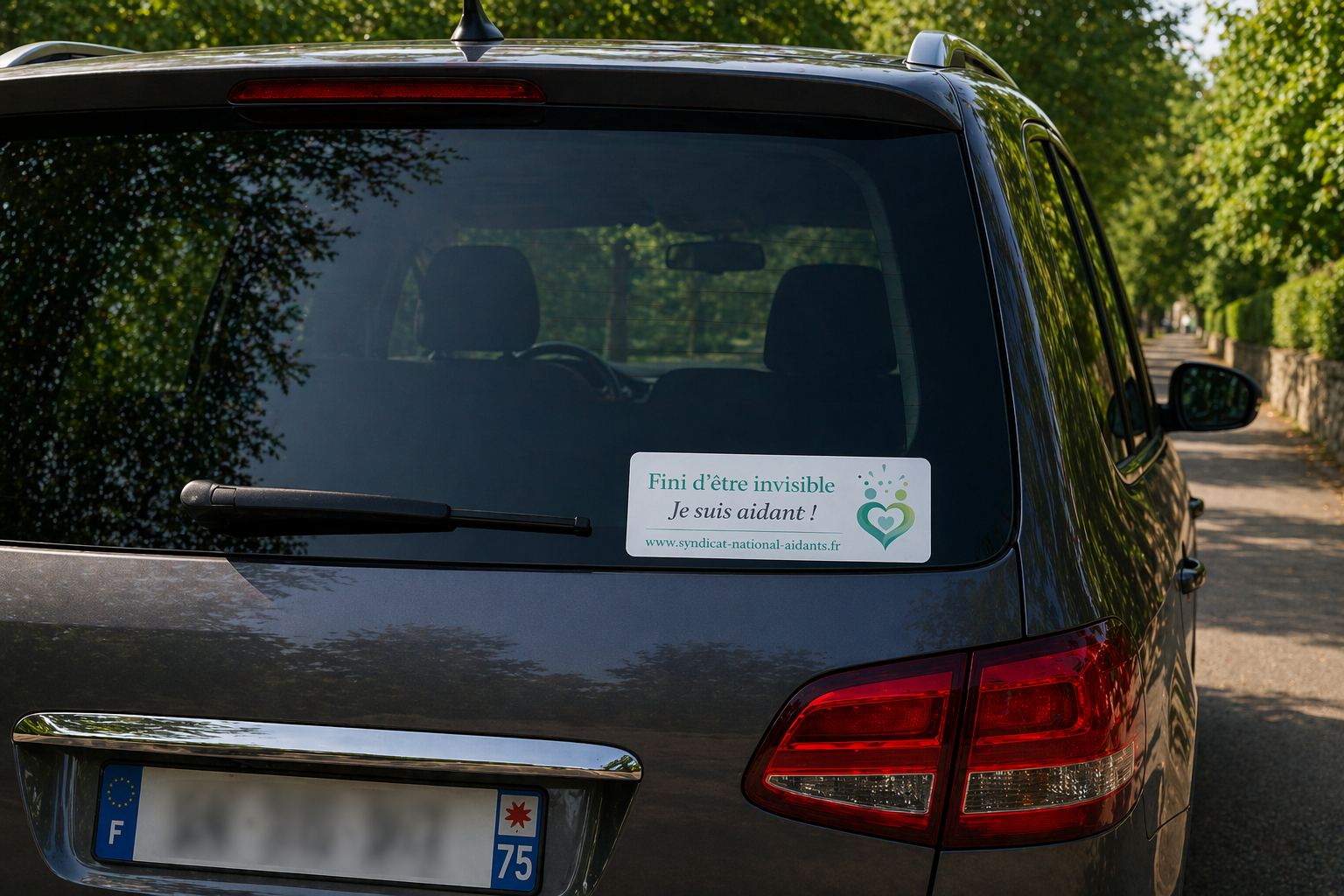 Sticker solidaire – Fini d'être invisible, Je suis aidant !