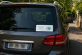 Sticker solidaire – Vous me voyez ?